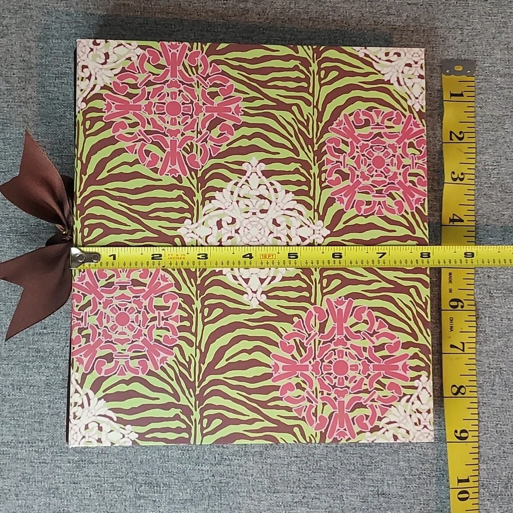 Green Pink Brown Animal Print Patterned 4x6 Photo Album Book Binder NWT
